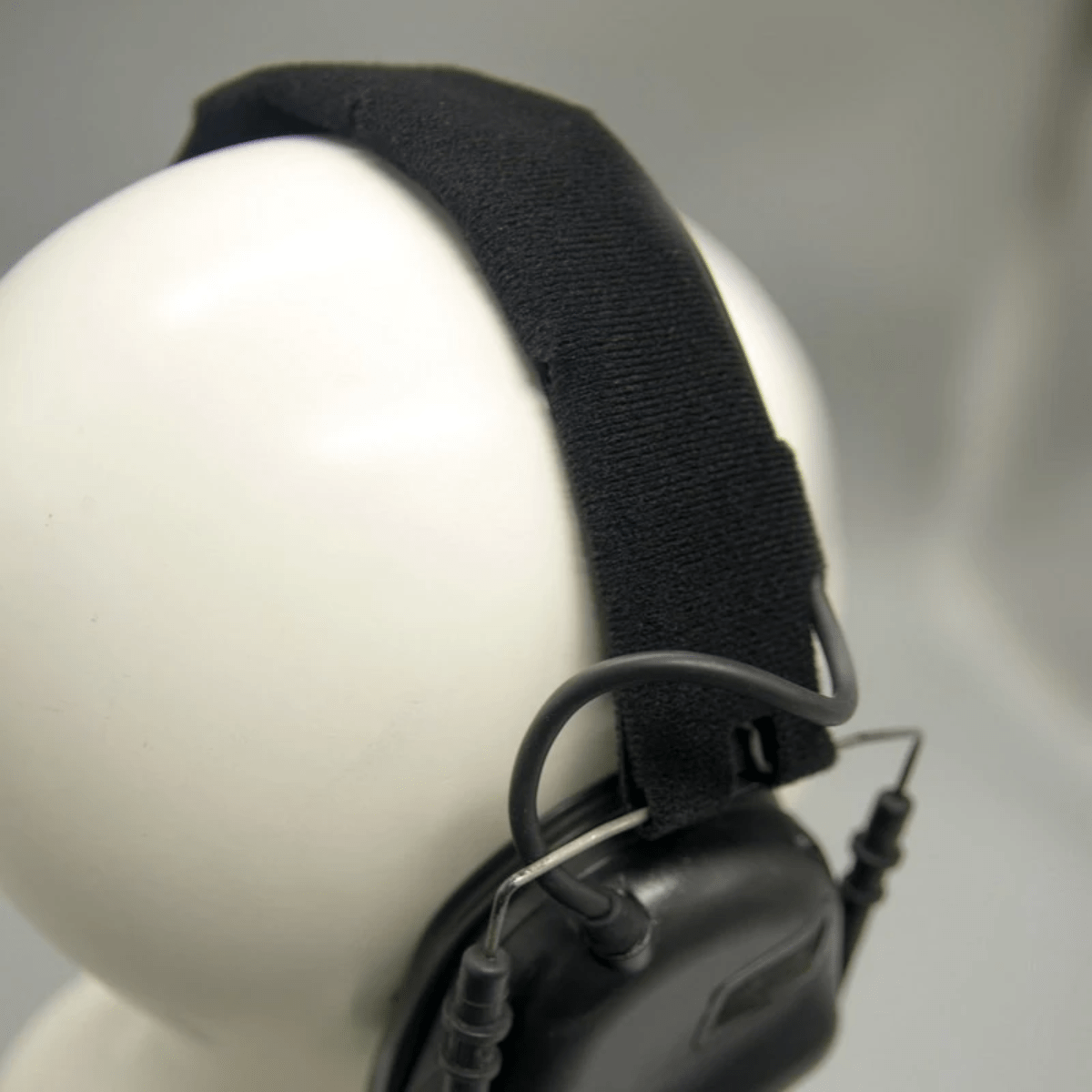 Earmor M62 - Huvudband med kardborreband