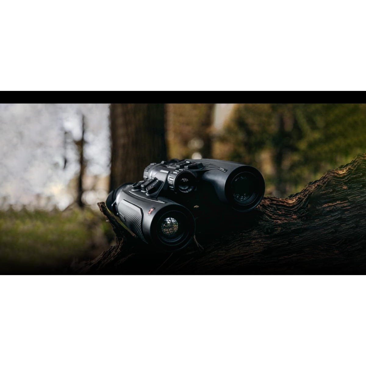 HikMicro HABROK 4K 2.0 - Multispektral kikare med termisk och digital 4K-teknik