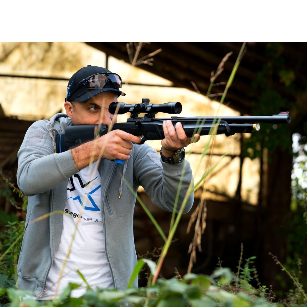 Stoeger XM1 S4 Suppressor Combo PCP-luftgevär 4,5 mm