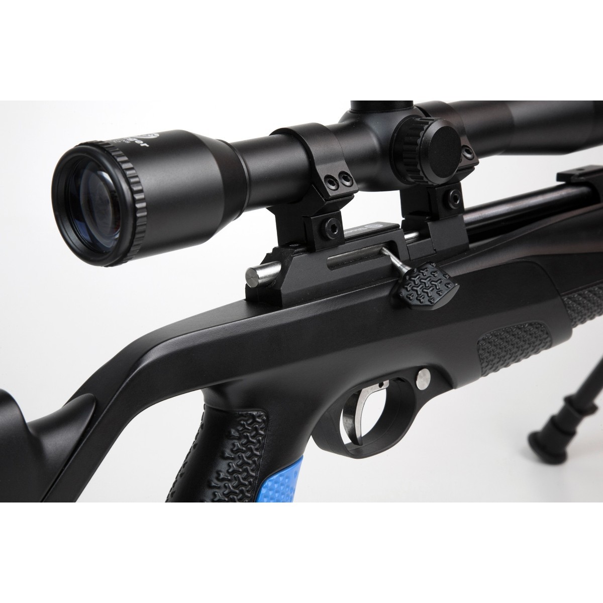 Stoeger XM1 S4 Suppressor Combo PCP-luftgevär 4,5 mm