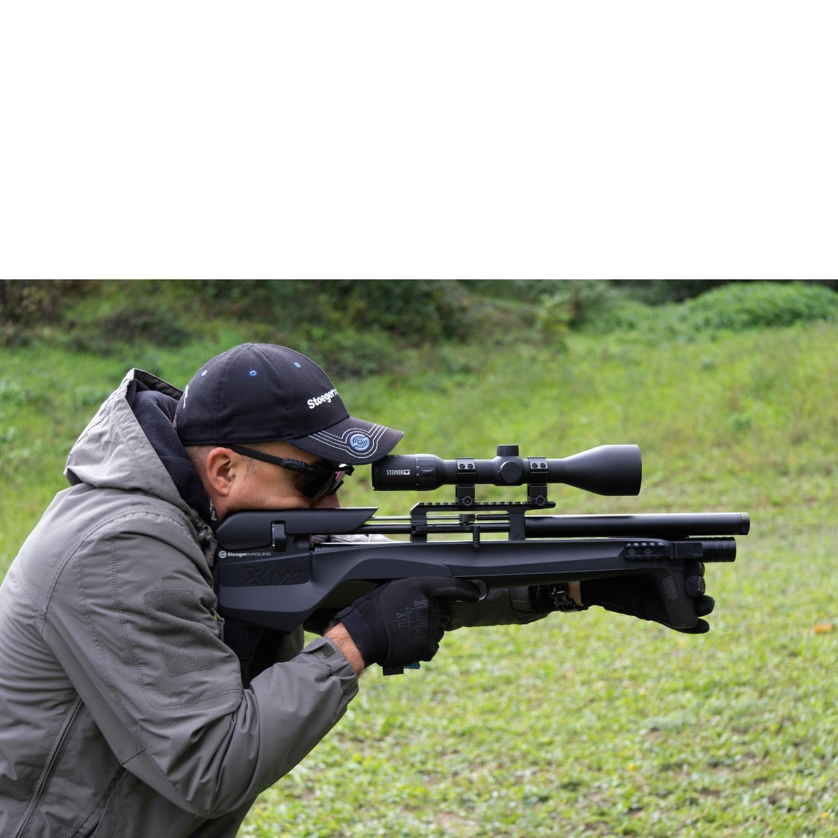 Stoeger XM1 Bullpup PCP luftgevär Combo 4,5 mm - 3-9x40 AO + 2 magasin