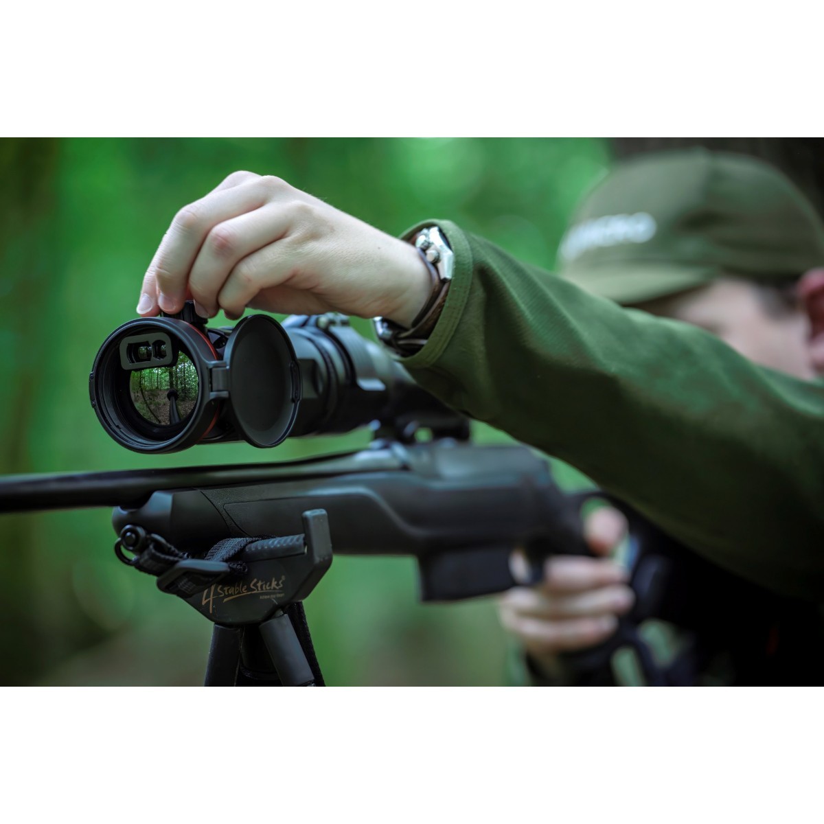 Hikmicro Thunder 3.0 TQ50CL Termisk Clip - On med avståndsmätare