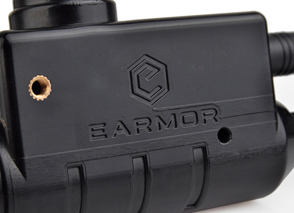 Earmor M52 PTT för ICOM - Med lös fingerknapp