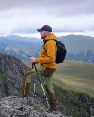 trekking mountains